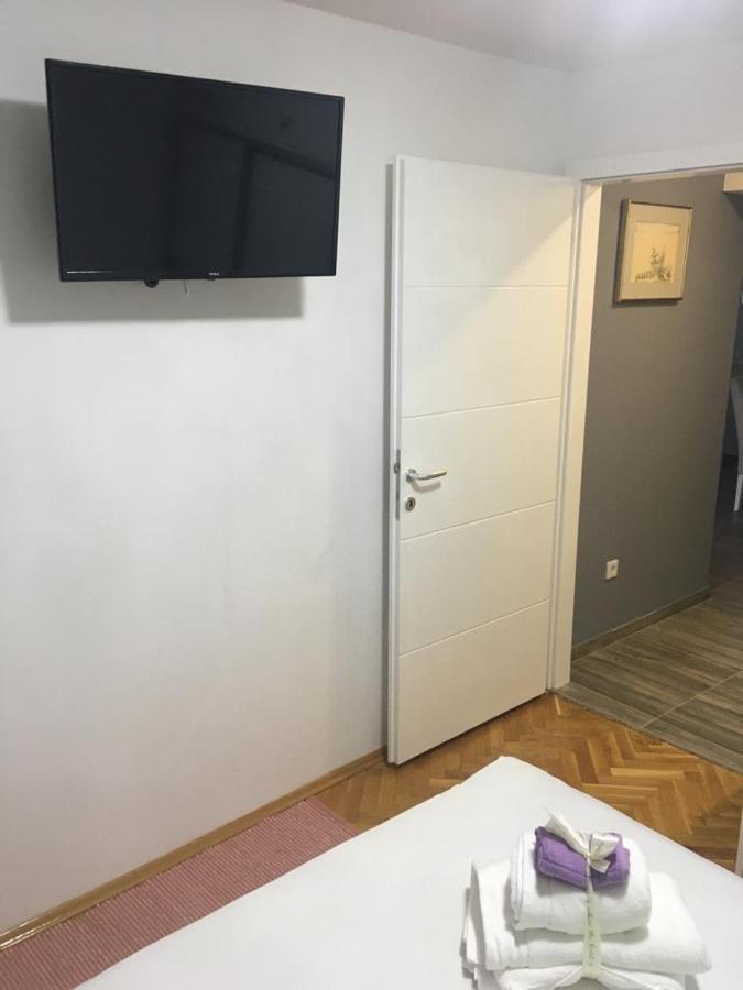 Apartments Sara Slatine Zewnętrze zdjęcie