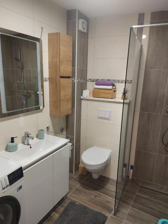 Apartments Sara Slatine Zewnętrze zdjęcie